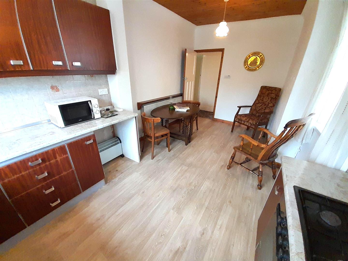 Llwynhendy Road, Llanelli, SA14 9HR